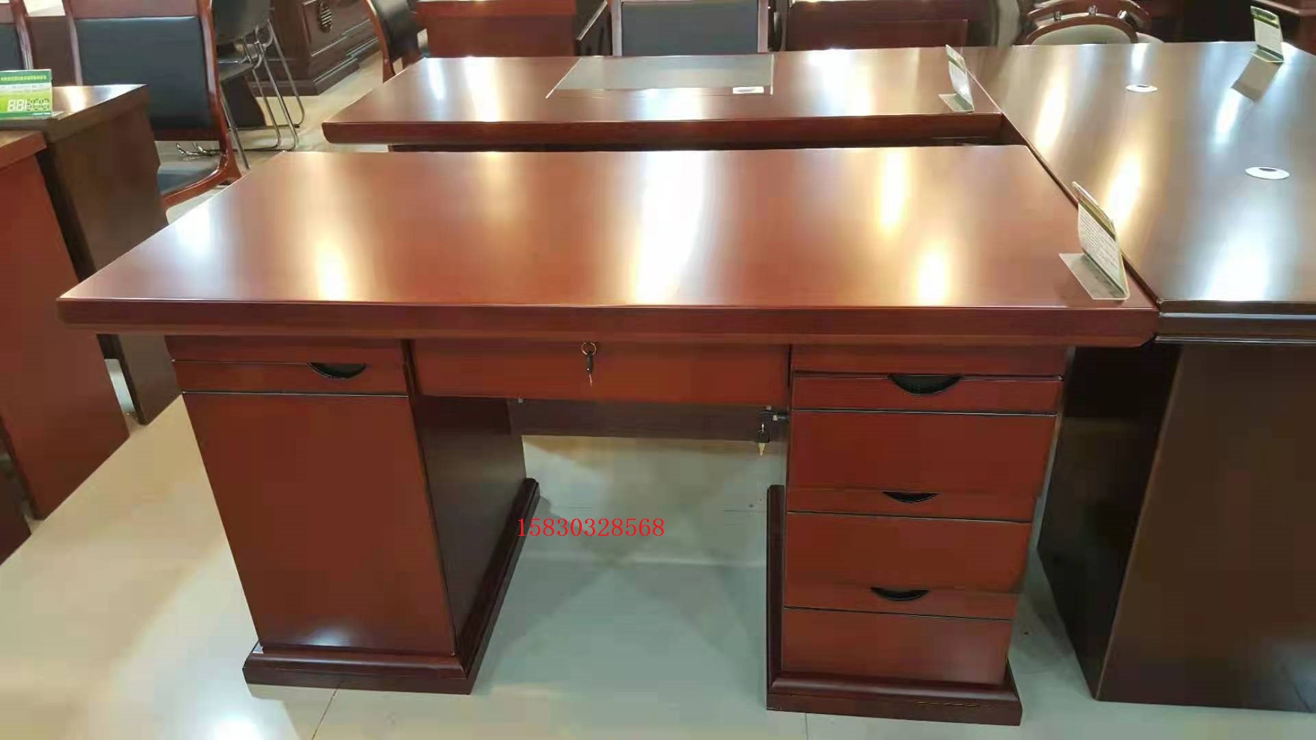 辦公電腦桌 1.6*0.8m